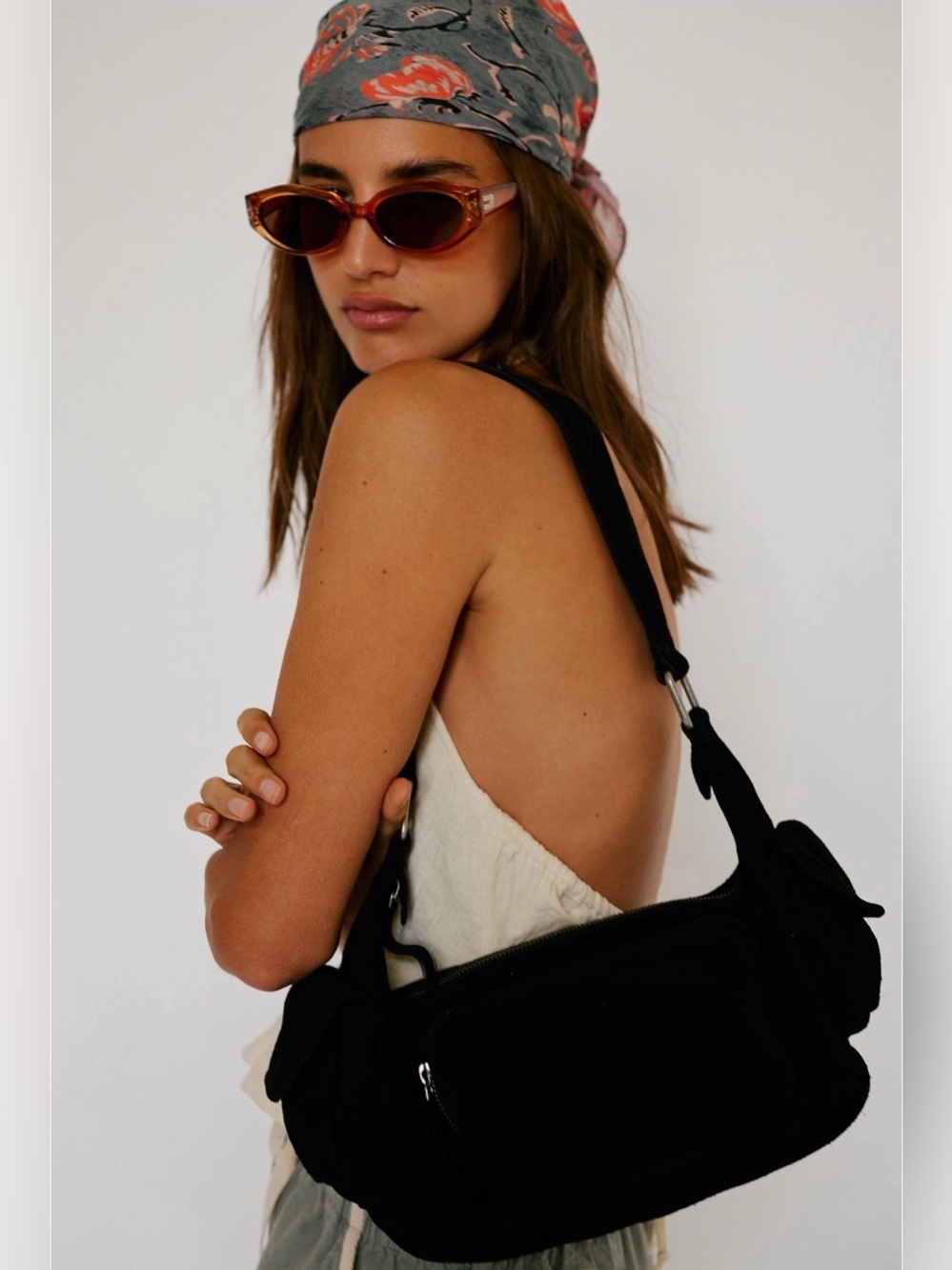 NWT Free People ‘Siren’ Suede Shoulder Bag - Picture 2 of 7